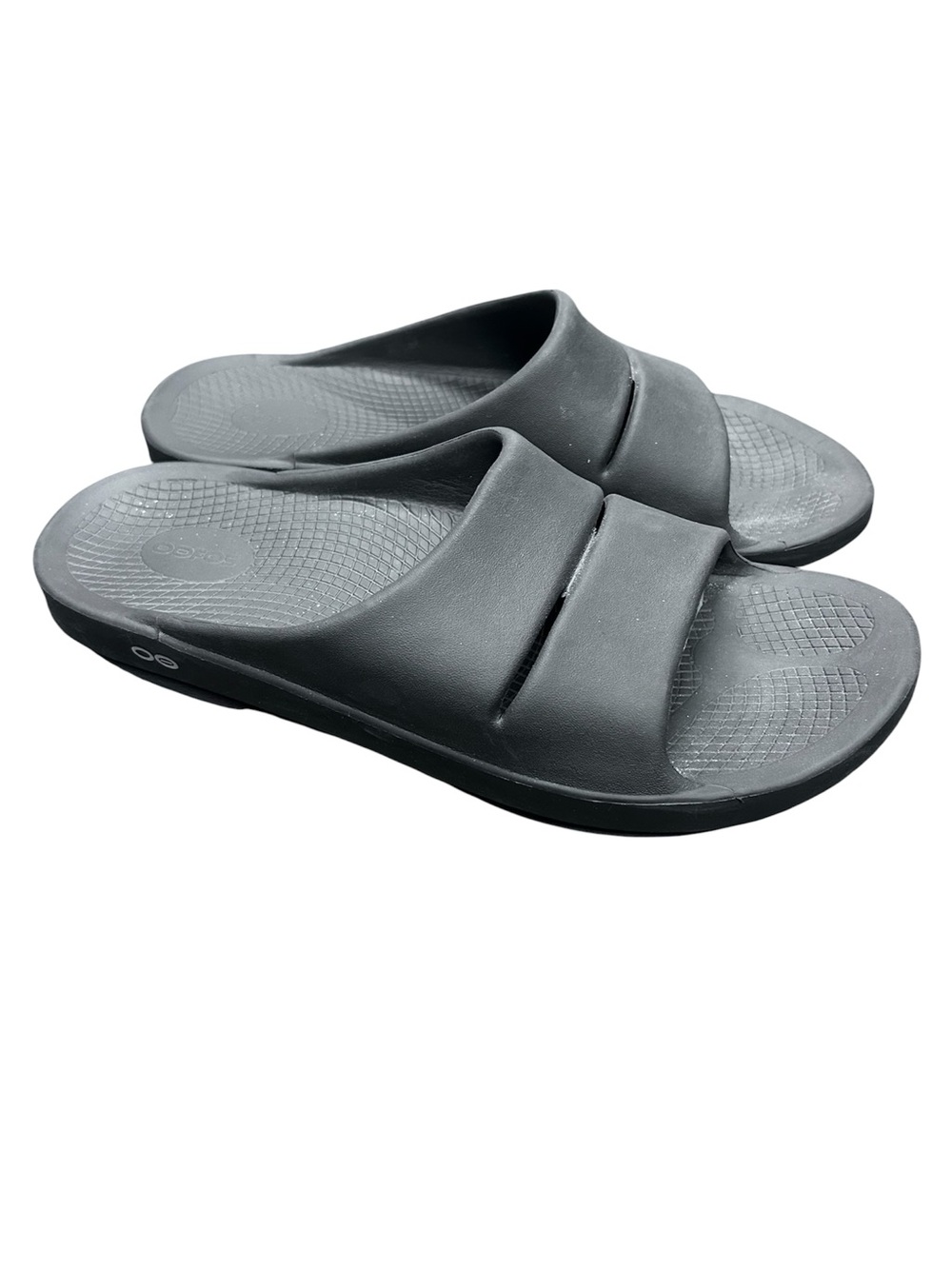 OOFOS Black Foam Recovery Slide